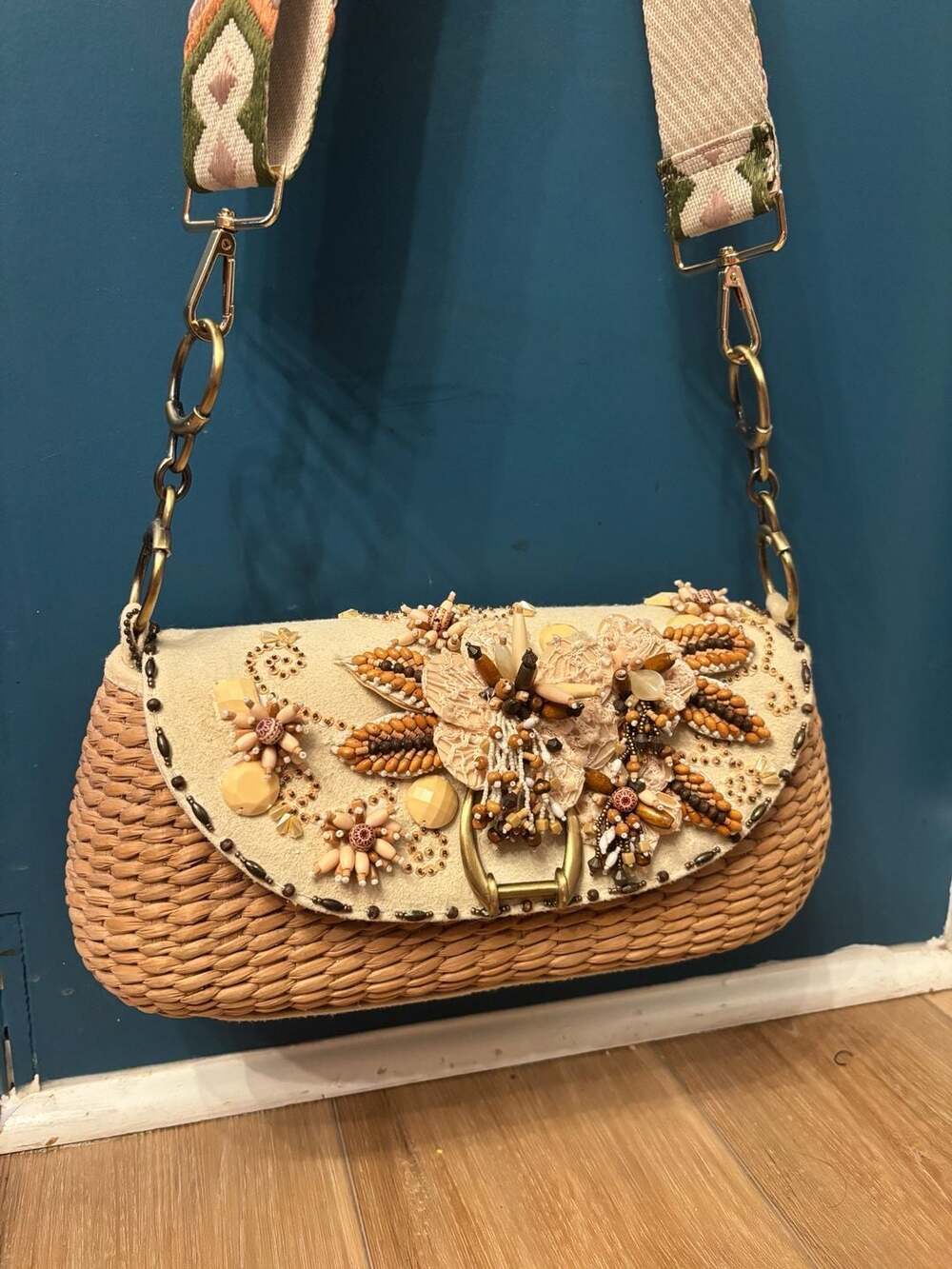 Vintage Mary Frances Beaded Floral Applique Woven Straw hard case Shoulder Bag